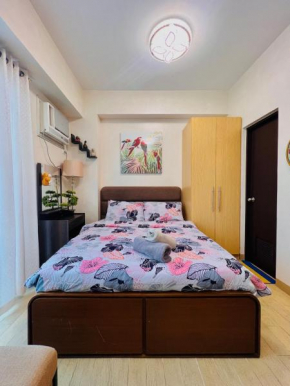 2* * Contemporary Comfort